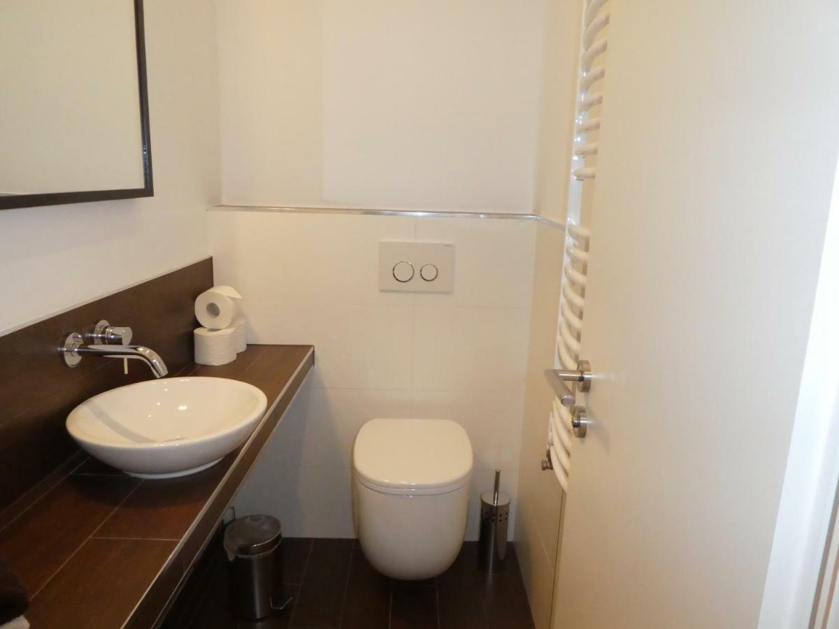 Ferienwohnung Janus Altstadt-Hameln Haus 2 Inklusive Parkplatz - Mit Und Ohne Terrasse Oder Loggia 哈默尔恩 外观 照片