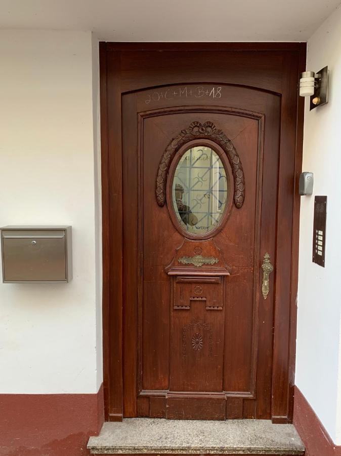 Ferienwohnung Janus Altstadt-Hameln Haus 2 Inklusive Parkplatz - Mit Und Ohne Terrasse Oder Loggia 哈默尔恩 外观 照片
